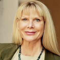 Dr. Anita Hickey